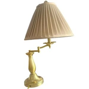 vintage Stiffel solid brass table lamp